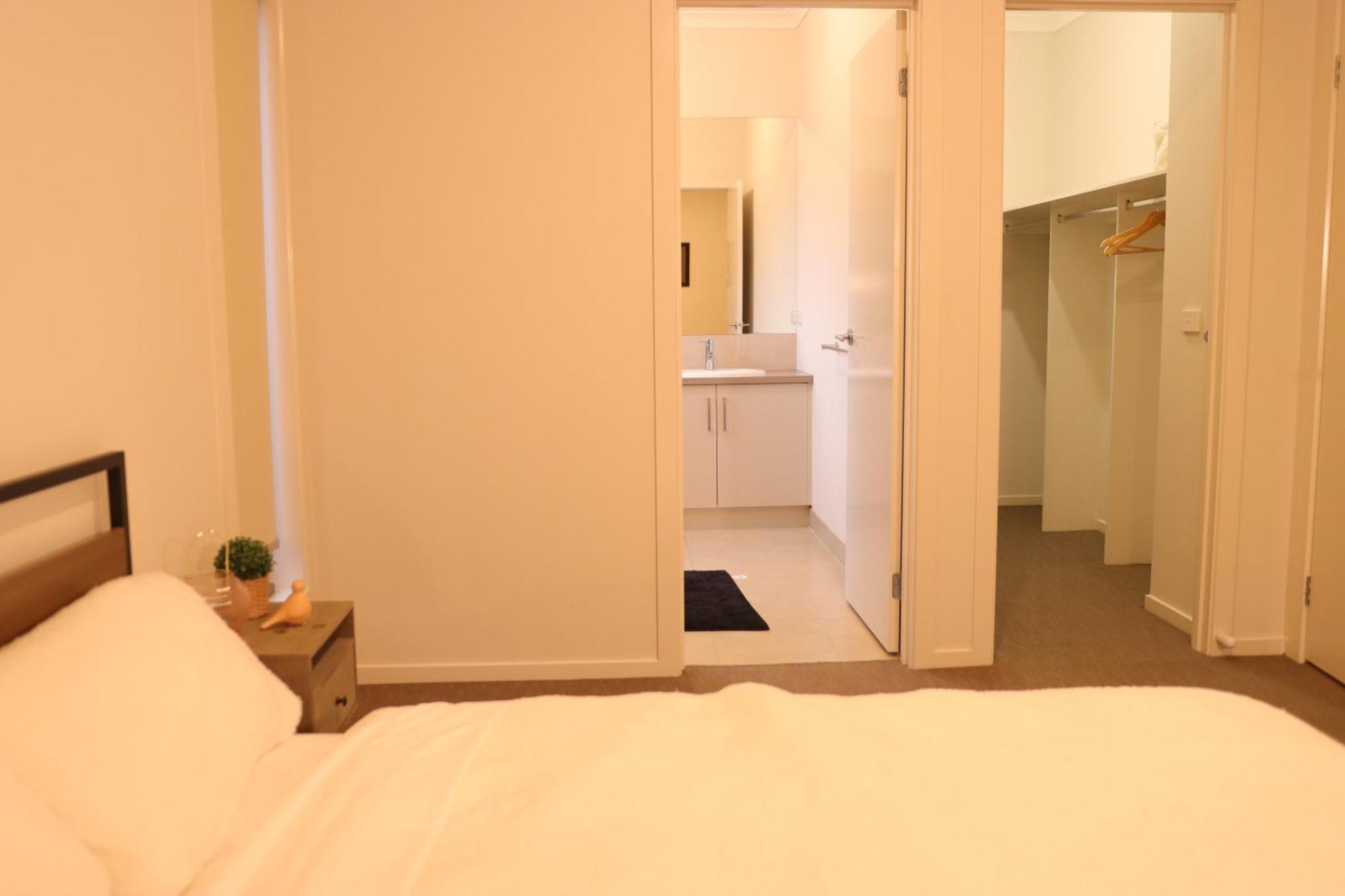 Melbourne Holiday House For 15 Peoples In Sanctuary Lake بوينت كوك المظهر الخارجي الصورة