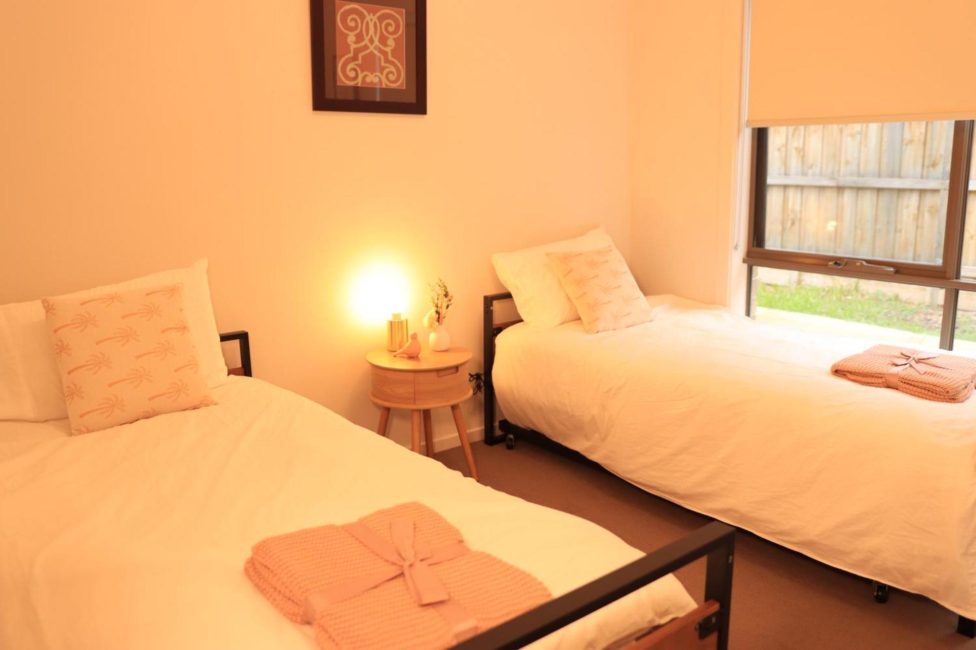 Melbourne Holiday House For 15 Peoples In Sanctuary Lake بوينت كوك المظهر الخارجي الصورة