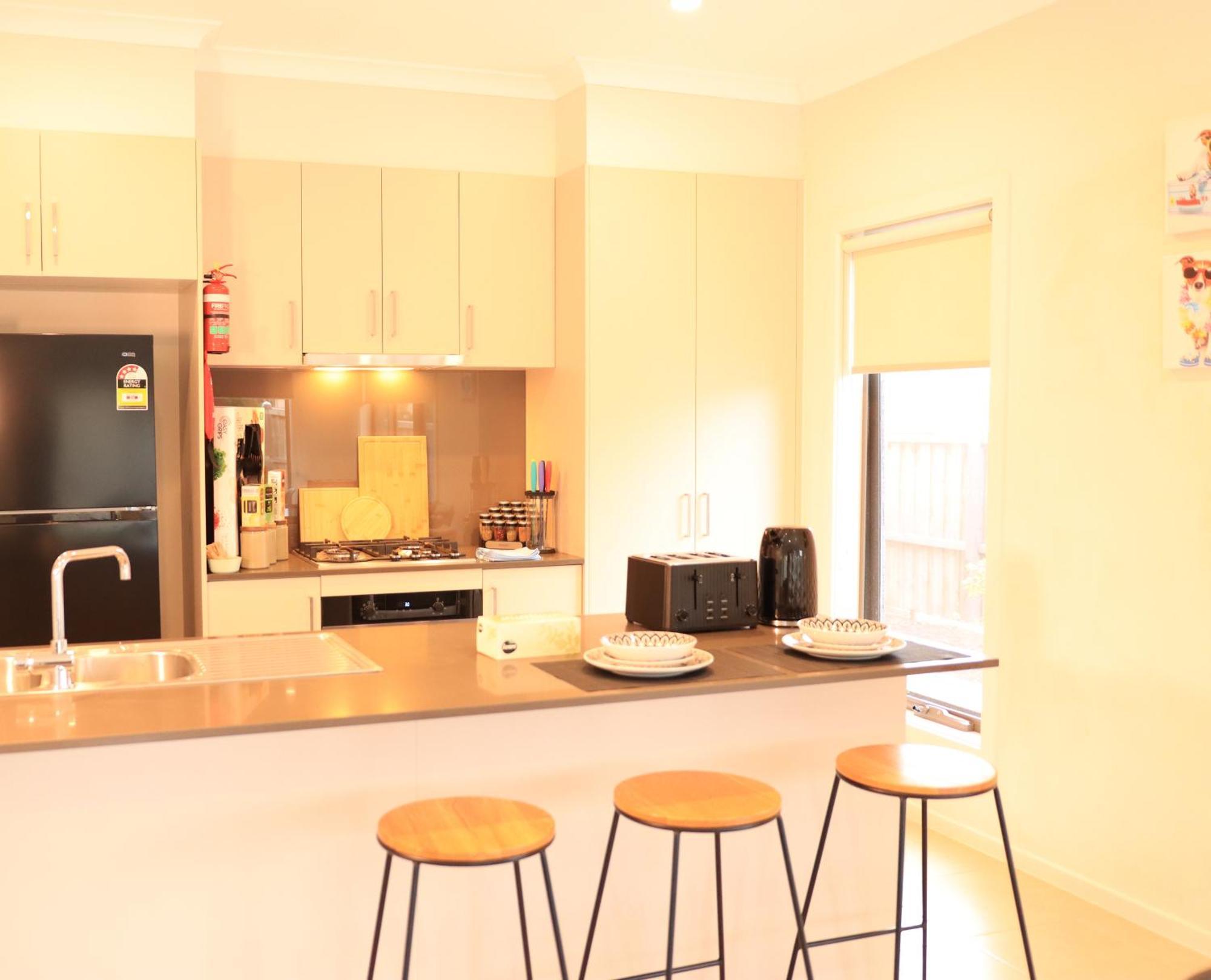 Melbourne Holiday House For 15 Peoples In Sanctuary Lake بوينت كوك المظهر الخارجي الصورة
